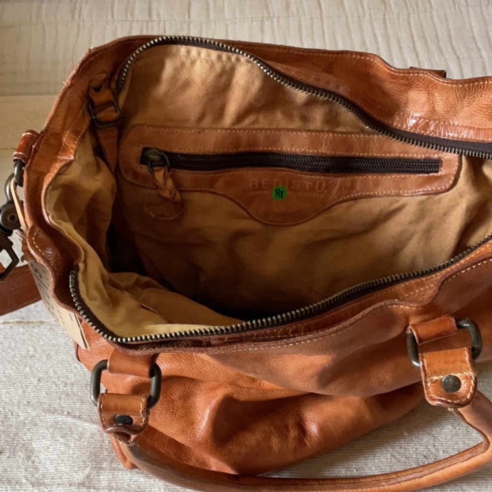 Mildred BED|STU leather hobo bag. - Picture 4 of 5